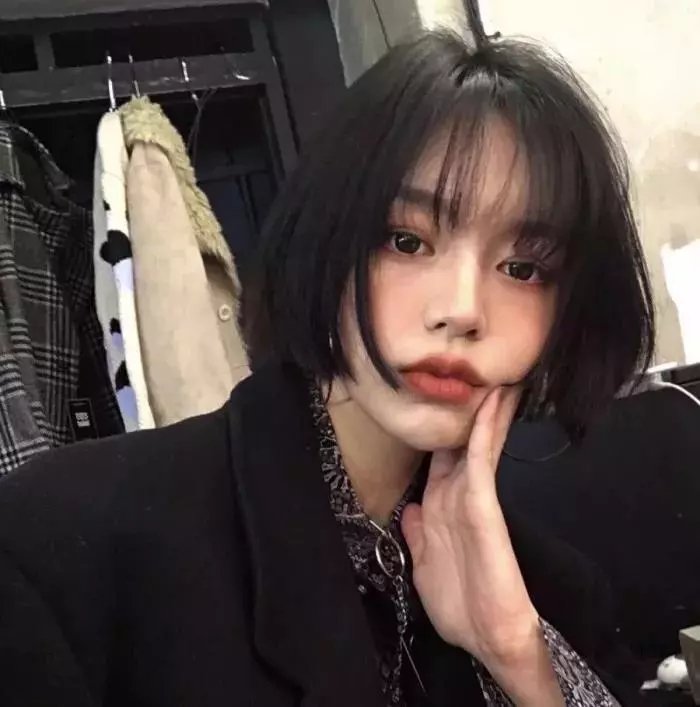 薇拉与伊娃